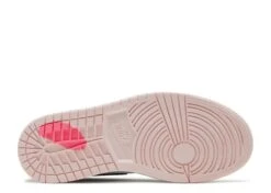 Wmns Air Jordan 1 Retro High OG SE 'Bubble Gum' -Online Shoes Store 4 135